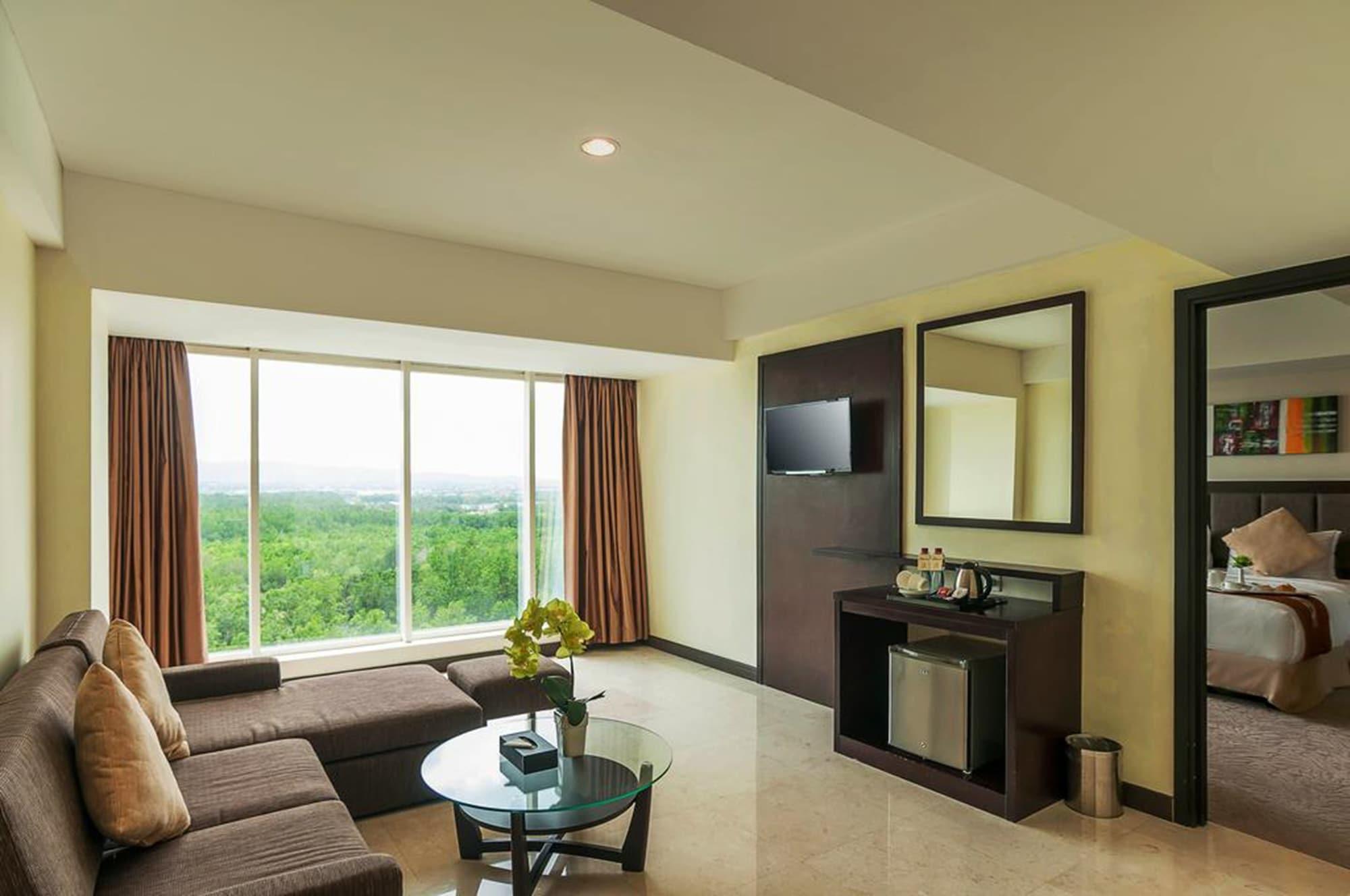 คลาโร เกนดารี  Hotel เคนดารี ภายนอก รูปภาพ