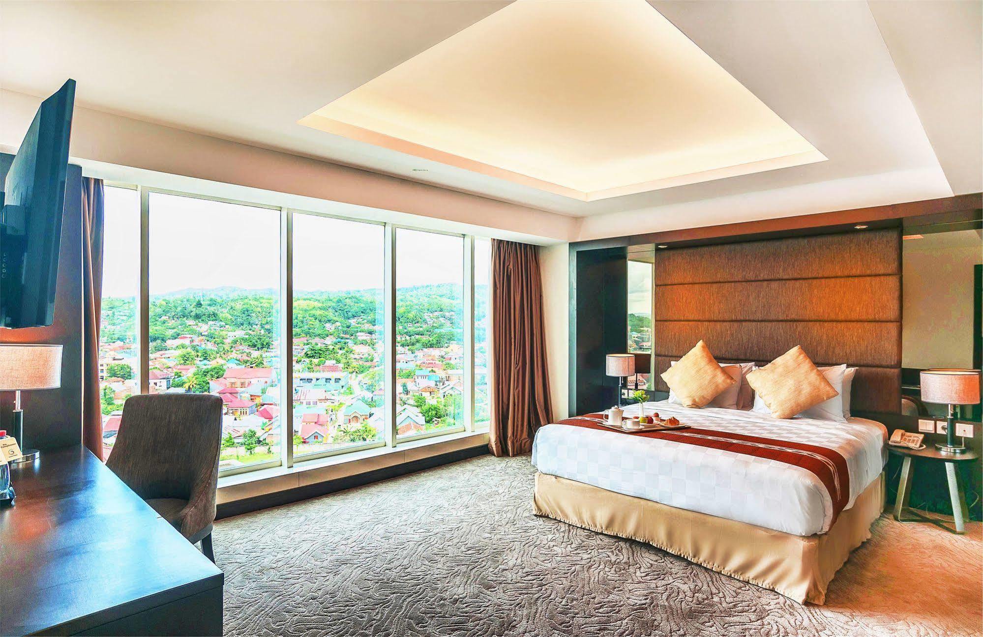 คลาโร เกนดารี  Hotel เคนดารี ภายนอก รูปภาพ